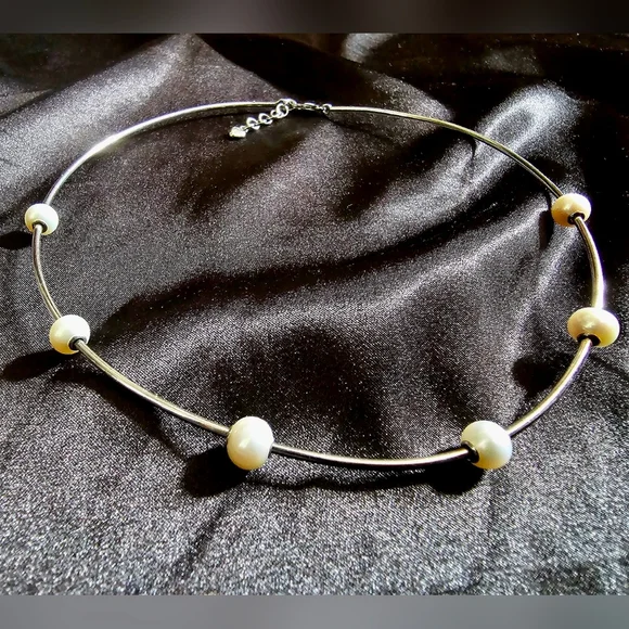 Elegant 925 Sterling Silver Pearl Neck Cuff/ Chocker - Picture 6 of 10
